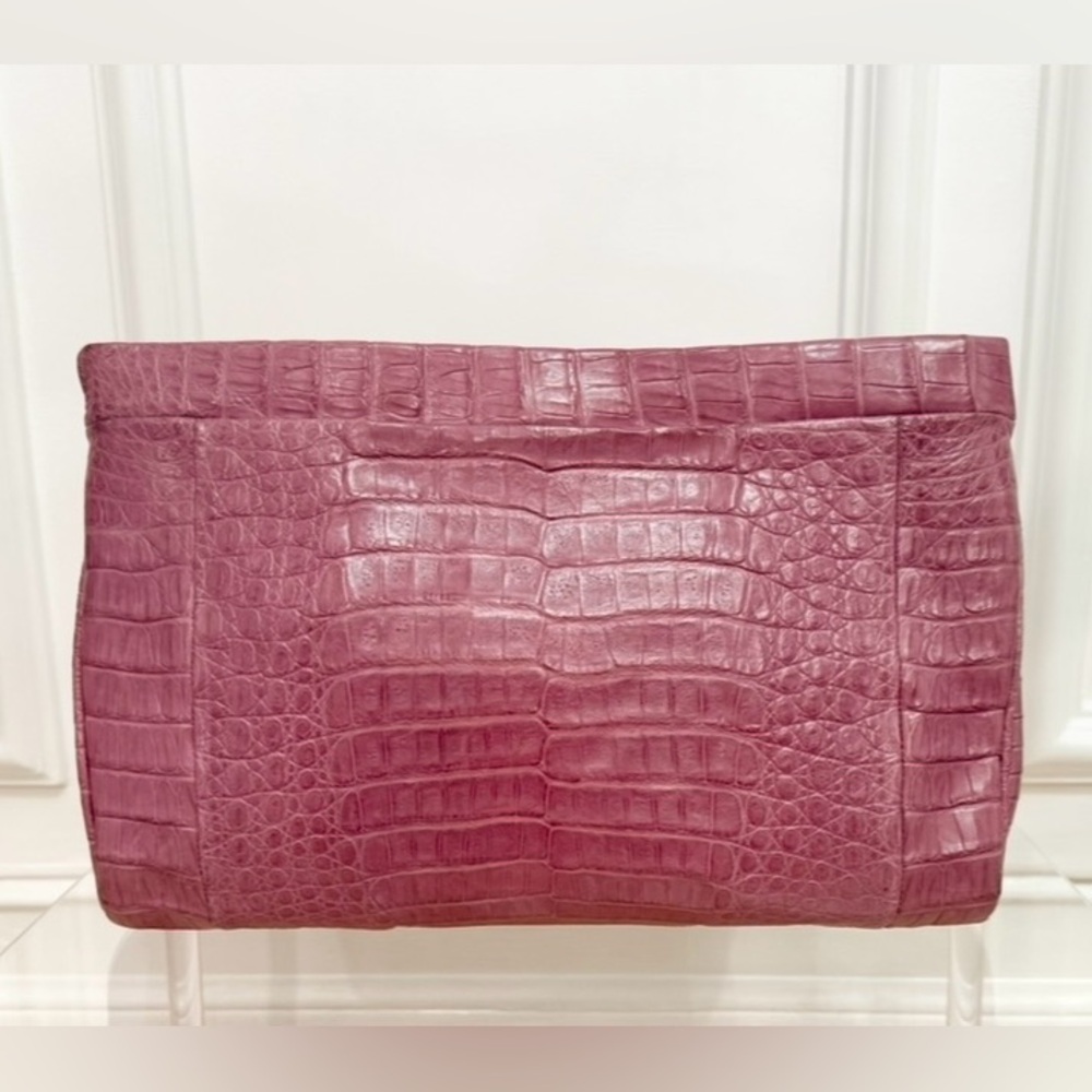 ✖️SOLD Nancy Gonzalez Crocodile Pink Clutch Bag Stunning Authentic Handbag